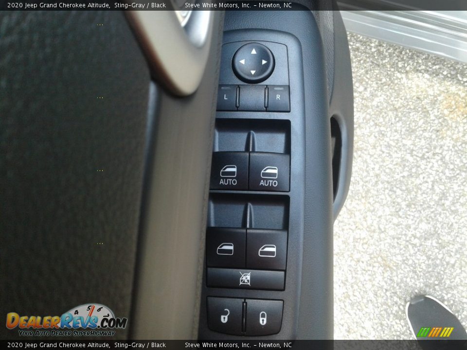 2020 Jeep Grand Cherokee Altitude Sting-Gray / Black Photo #12