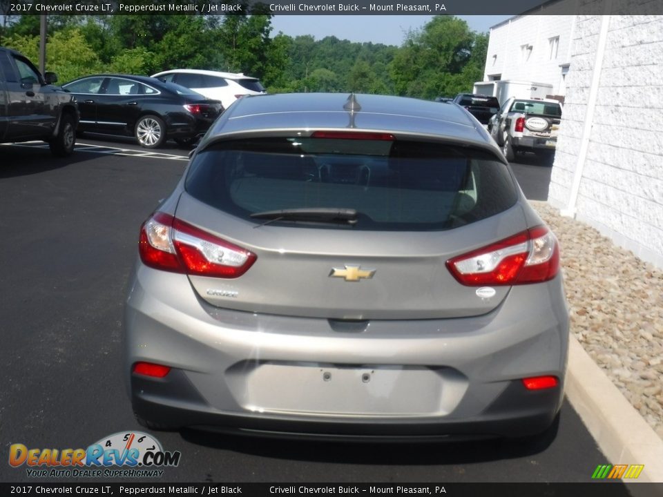 2017 Chevrolet Cruze LT Pepperdust Metallic / Jet Black Photo #8
