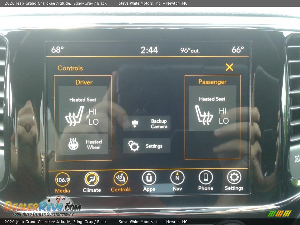 2020 Jeep Grand Cherokee Altitude Sting-Gray / Black Photo #22