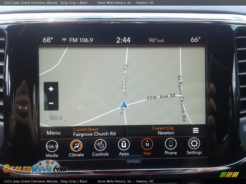 2020 Jeep Grand Cherokee Altitude Sting-Gray / Black Photo #23