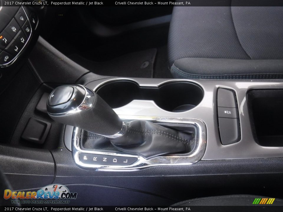 2017 Chevrolet Cruze LT Pepperdust Metallic / Jet Black Photo #16