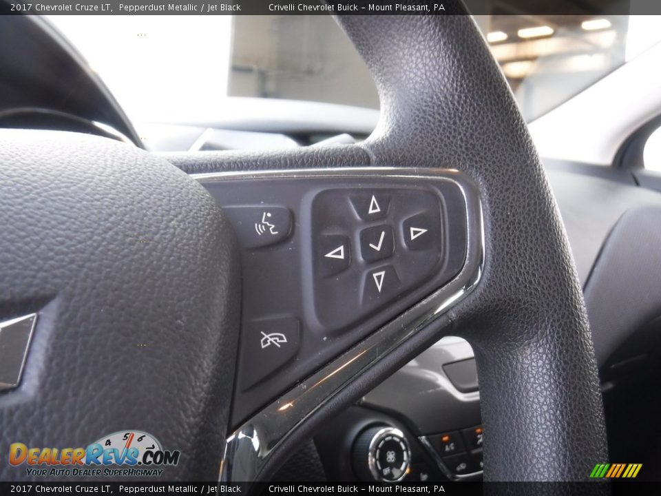 2017 Chevrolet Cruze LT Pepperdust Metallic / Jet Black Photo #23