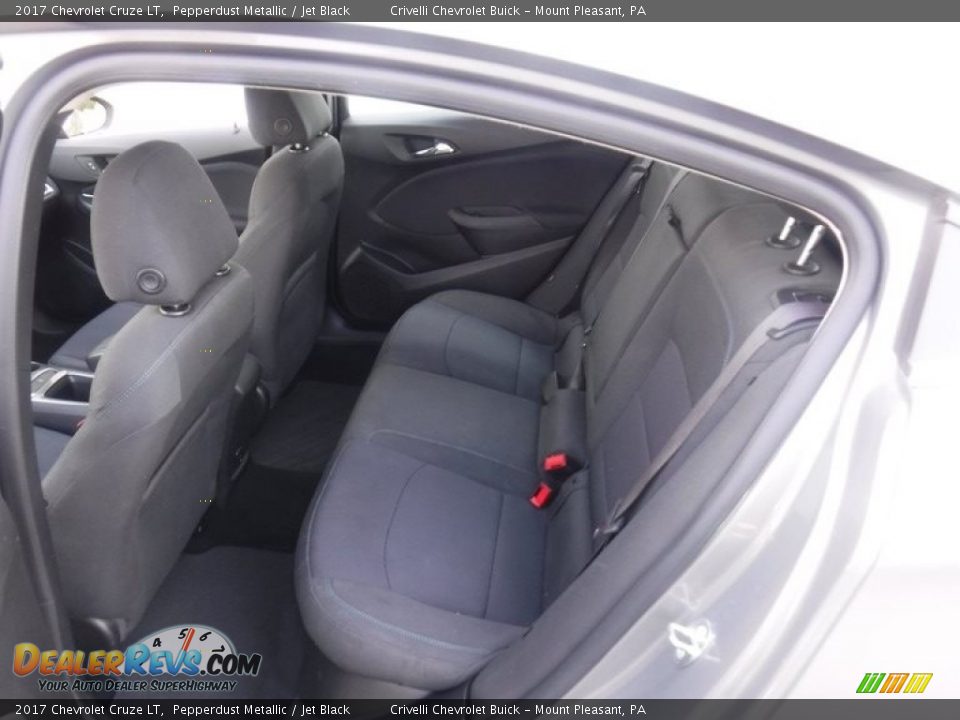 2017 Chevrolet Cruze LT Pepperdust Metallic / Jet Black Photo #26