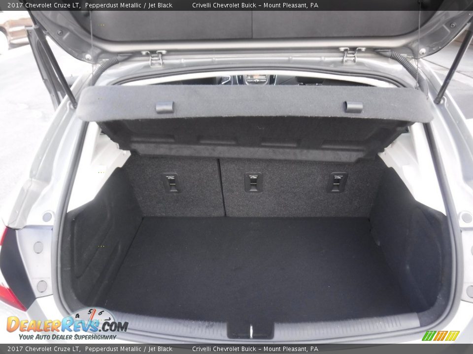 2017 Chevrolet Cruze LT Pepperdust Metallic / Jet Black Photo #27