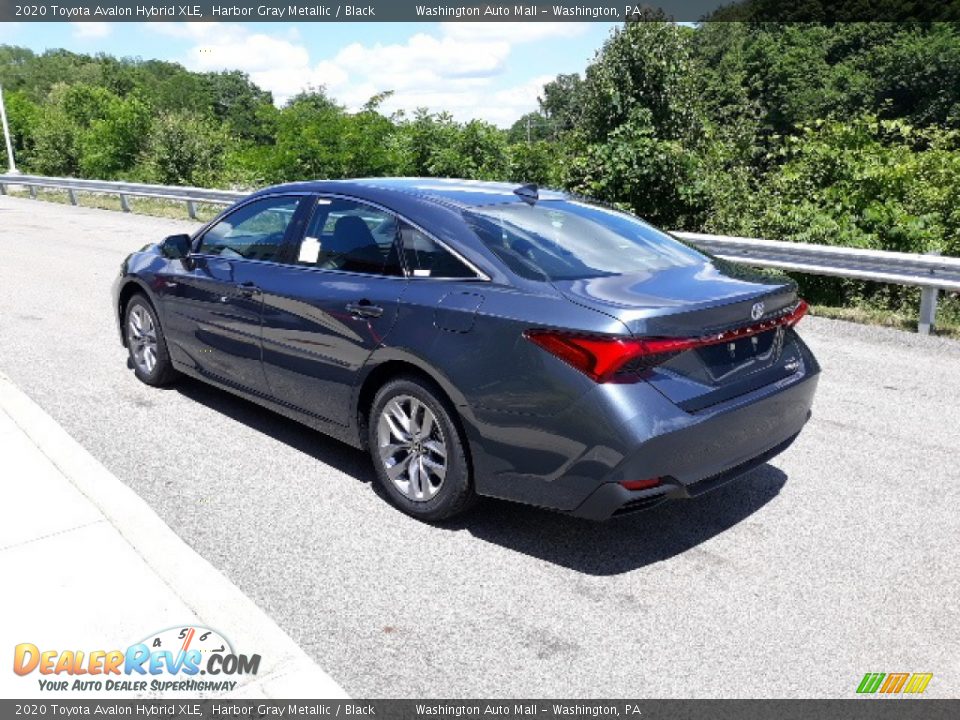 2020 Toyota Avalon Hybrid XLE Harbor Gray Metallic / Black Photo #2
