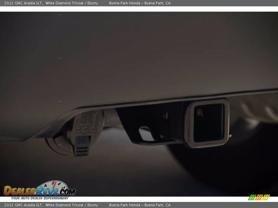 2012 GMC Acadia SLT White Diamond Tricoat / Ebony Photo #10