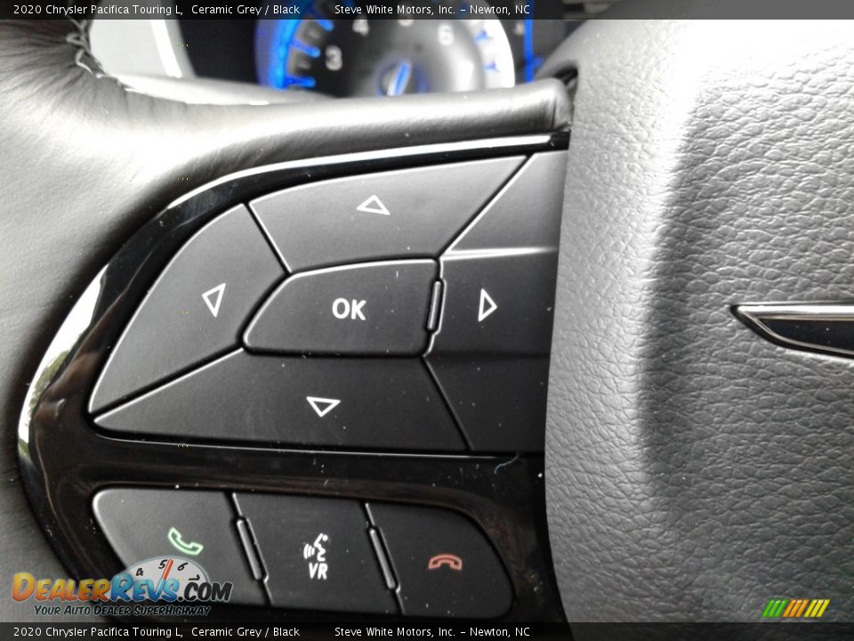 2020 Chrysler Pacifica Touring L Ceramic Grey / Black Photo #21