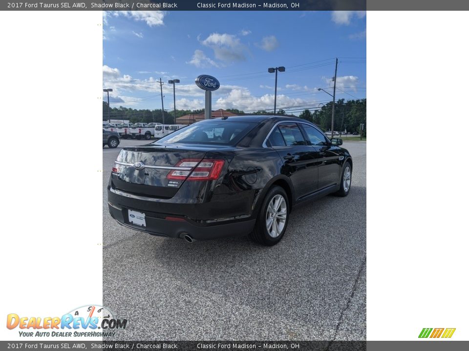 2017 Ford Taurus SEL AWD Shadow Black / Charcoal Black Photo #13
