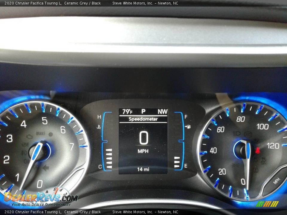 2020 Chrysler Pacifica Touring L Ceramic Grey / Black Photo #23