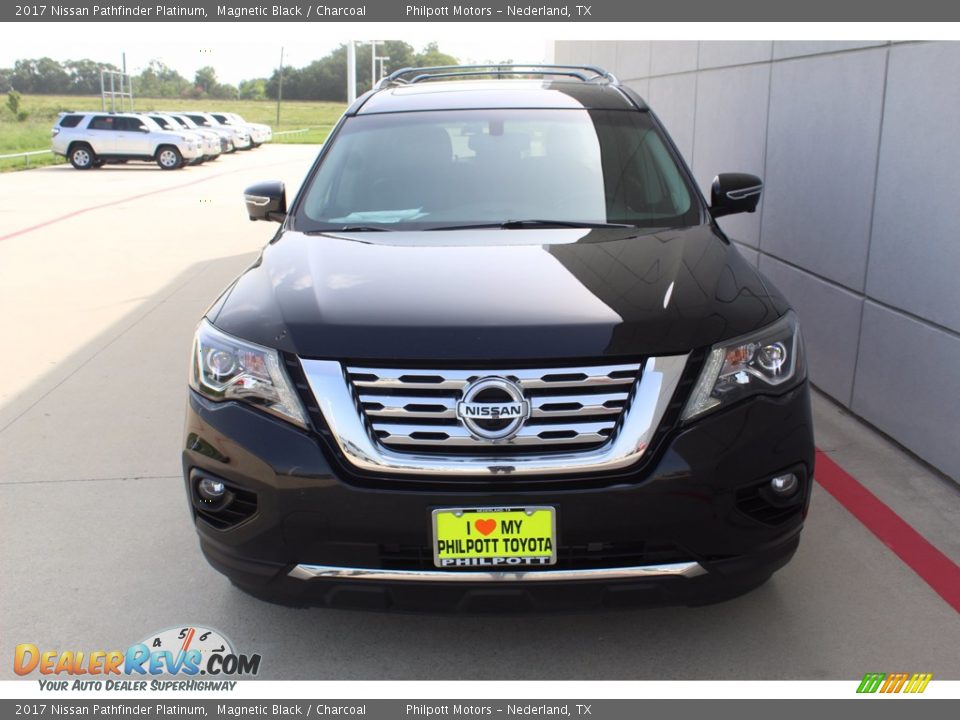 2017 Nissan Pathfinder Platinum Magnetic Black / Charcoal Photo #3