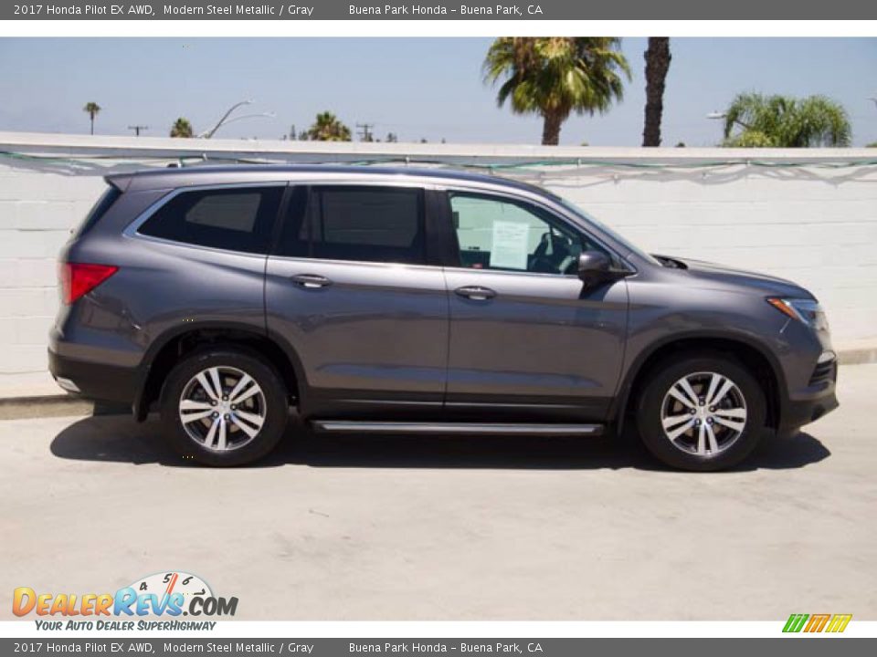 2017 Honda Pilot EX AWD Modern Steel Metallic / Gray Photo #12