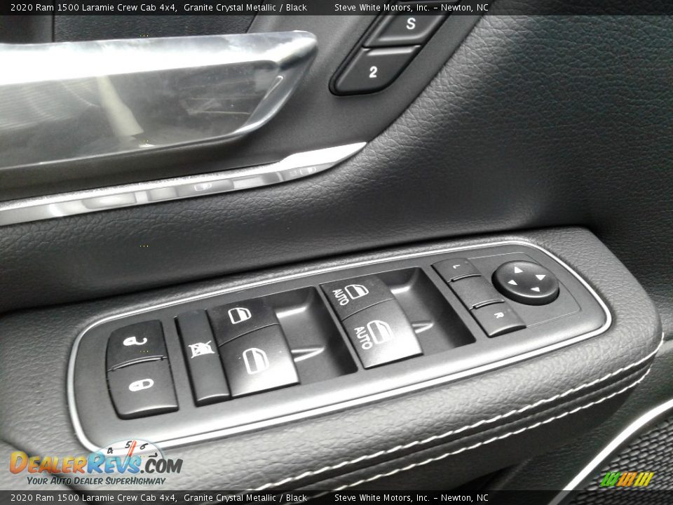 2020 Ram 1500 Laramie Crew Cab 4x4 Granite Crystal Metallic / Black Photo #12