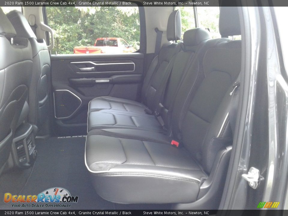 2020 Ram 1500 Laramie Crew Cab 4x4 Granite Crystal Metallic / Black Photo #13