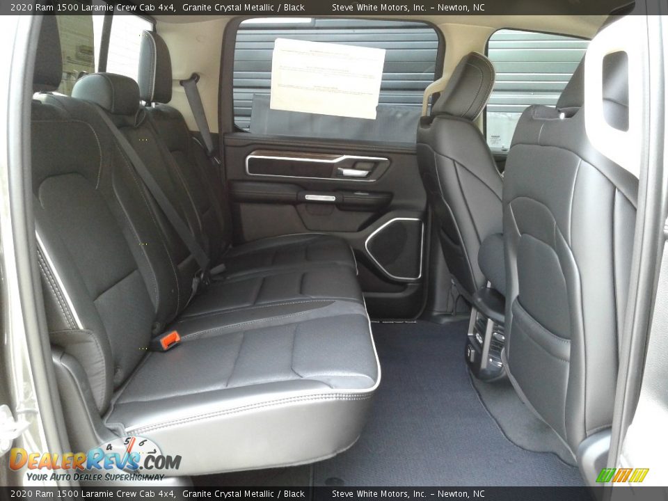 2020 Ram 1500 Laramie Crew Cab 4x4 Granite Crystal Metallic / Black Photo #15