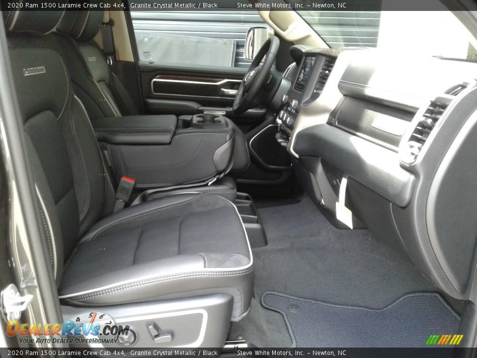 2020 Ram 1500 Laramie Crew Cab 4x4 Granite Crystal Metallic / Black Photo #16