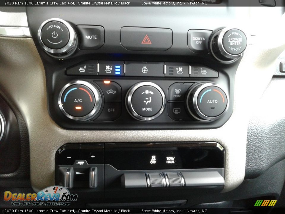 2020 Ram 1500 Laramie Crew Cab 4x4 Granite Crystal Metallic / Black Photo #26