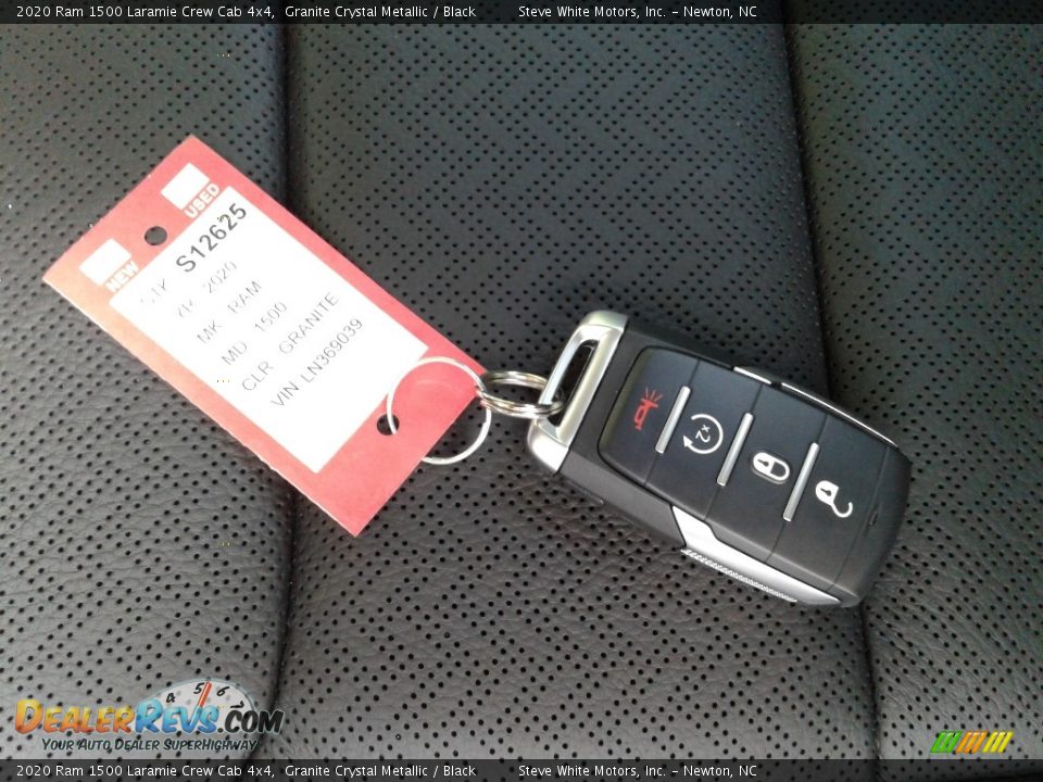 2020 Ram 1500 Laramie Crew Cab 4x4 Granite Crystal Metallic / Black Photo #31