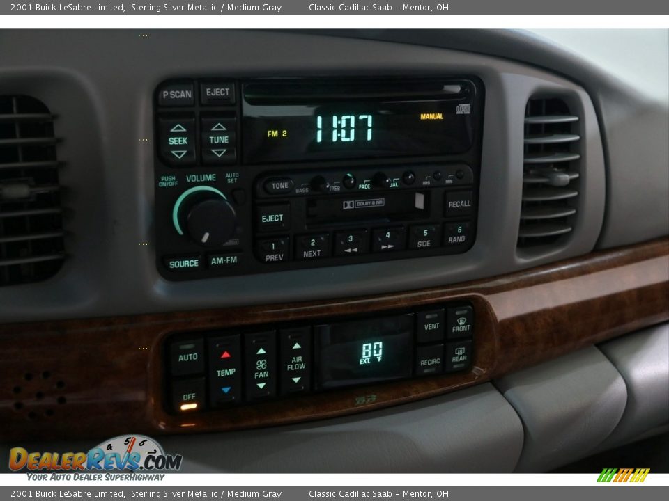 2001 Buick LeSabre Limited Sterling Silver Metallic / Medium Gray Photo #12