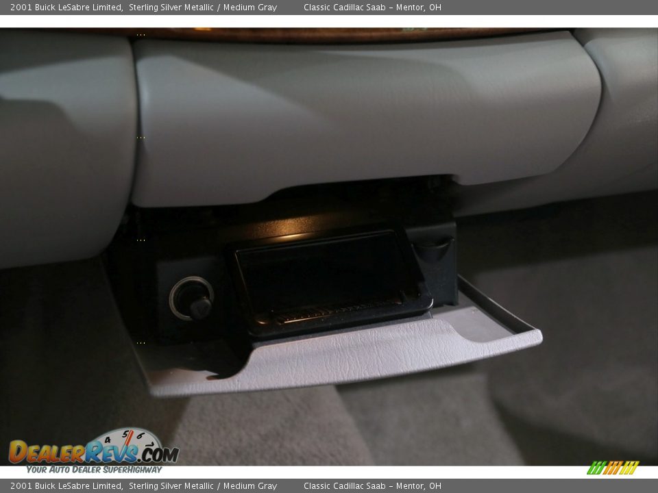 2001 Buick LeSabre Limited Sterling Silver Metallic / Medium Gray Photo #13