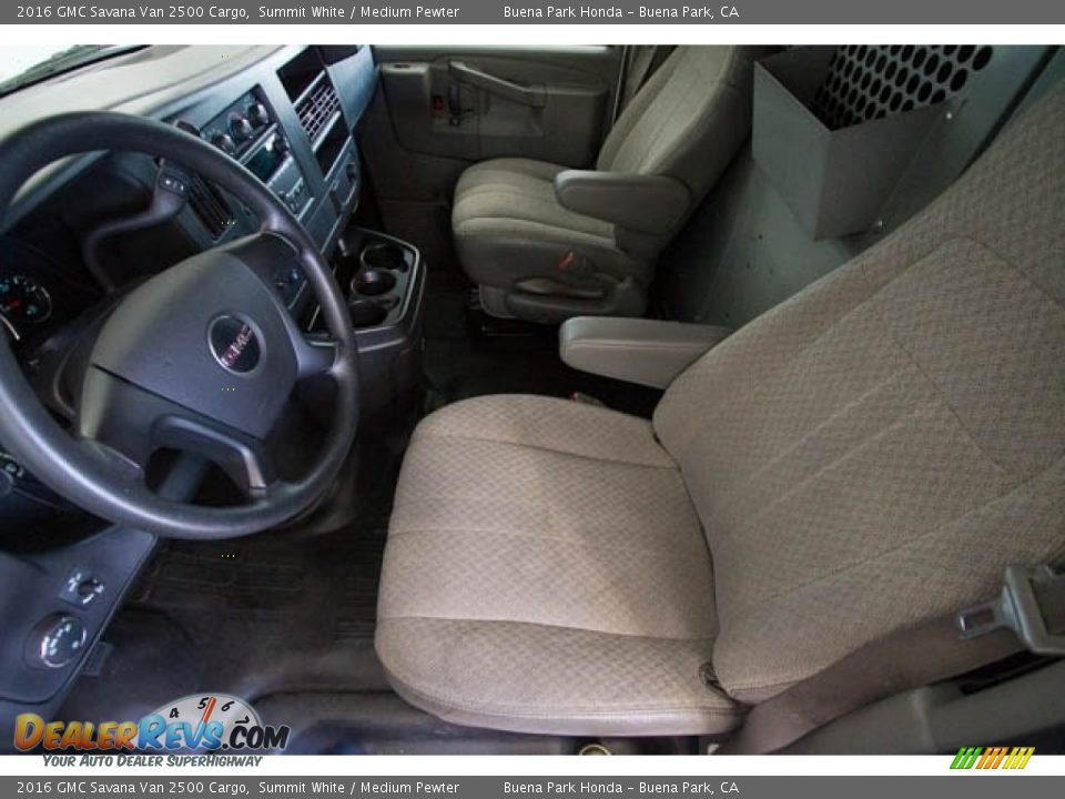 Front Seat of 2016 GMC Savana Van 2500 Cargo Photo #3