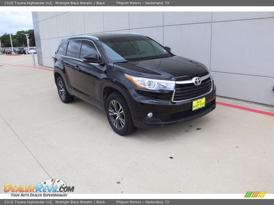 2016 Toyota Highlander XLE Midnight Black Metallic / Black Photo #2