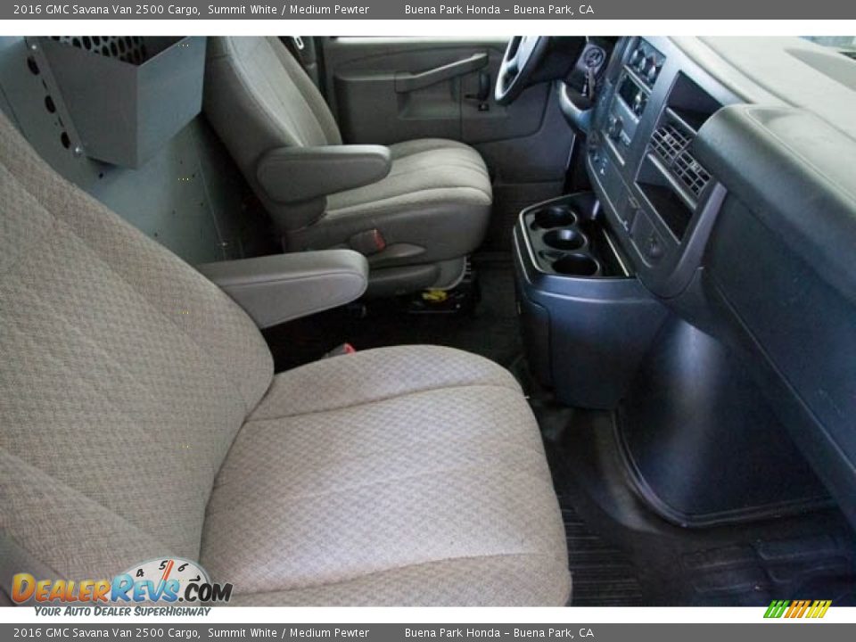 Front Seat of 2016 GMC Savana Van 2500 Cargo Photo #22