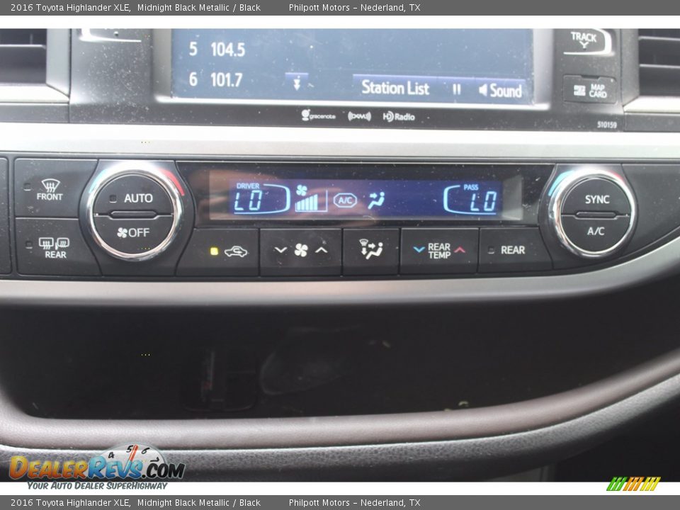 2016 Toyota Highlander XLE Midnight Black Metallic / Black Photo #16