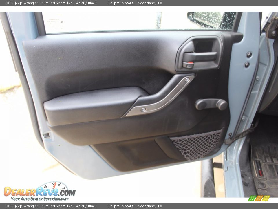 2015 Jeep Wrangler Unlimited Sport 4x4 Anvil / Black Photo #9