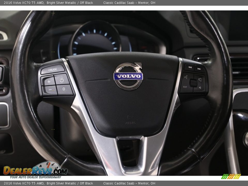 2016 Volvo XC70 T5 AWD Bright Silver Metallic / Off Black Photo #7