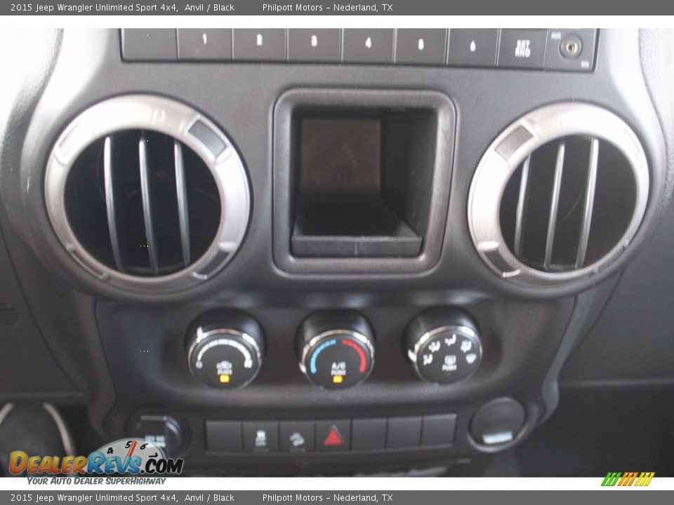 2015 Jeep Wrangler Unlimited Sport 4x4 Anvil / Black Photo #16