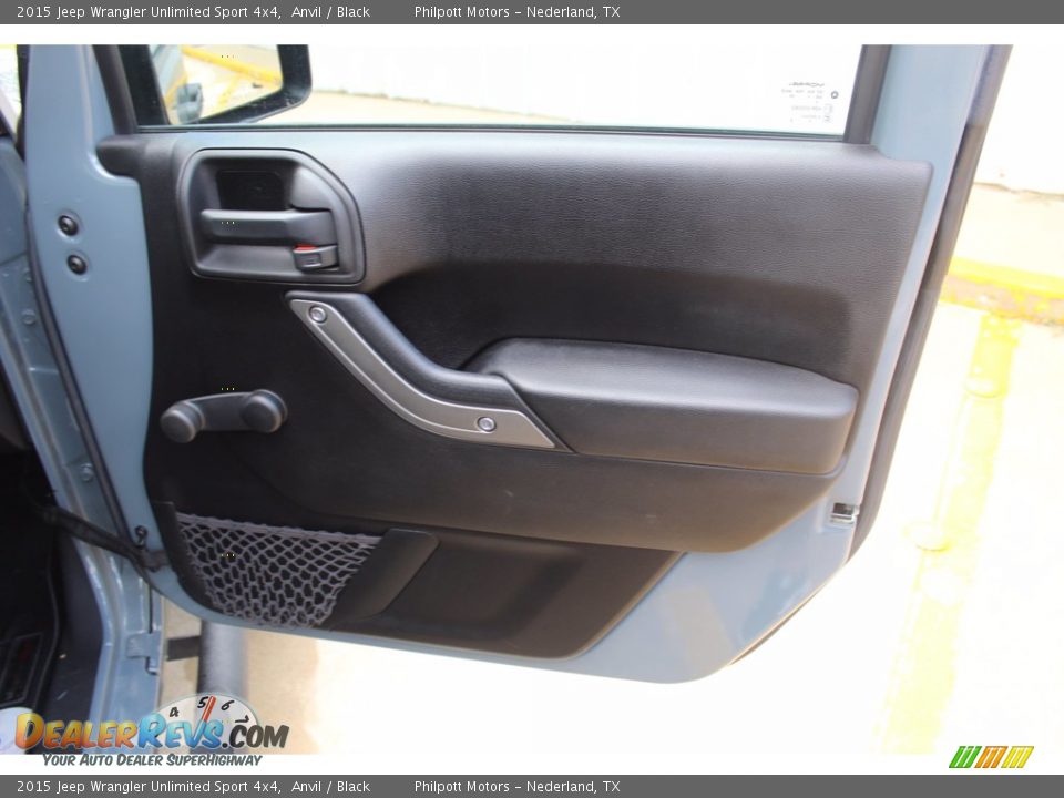 2015 Jeep Wrangler Unlimited Sport 4x4 Anvil / Black Photo #24