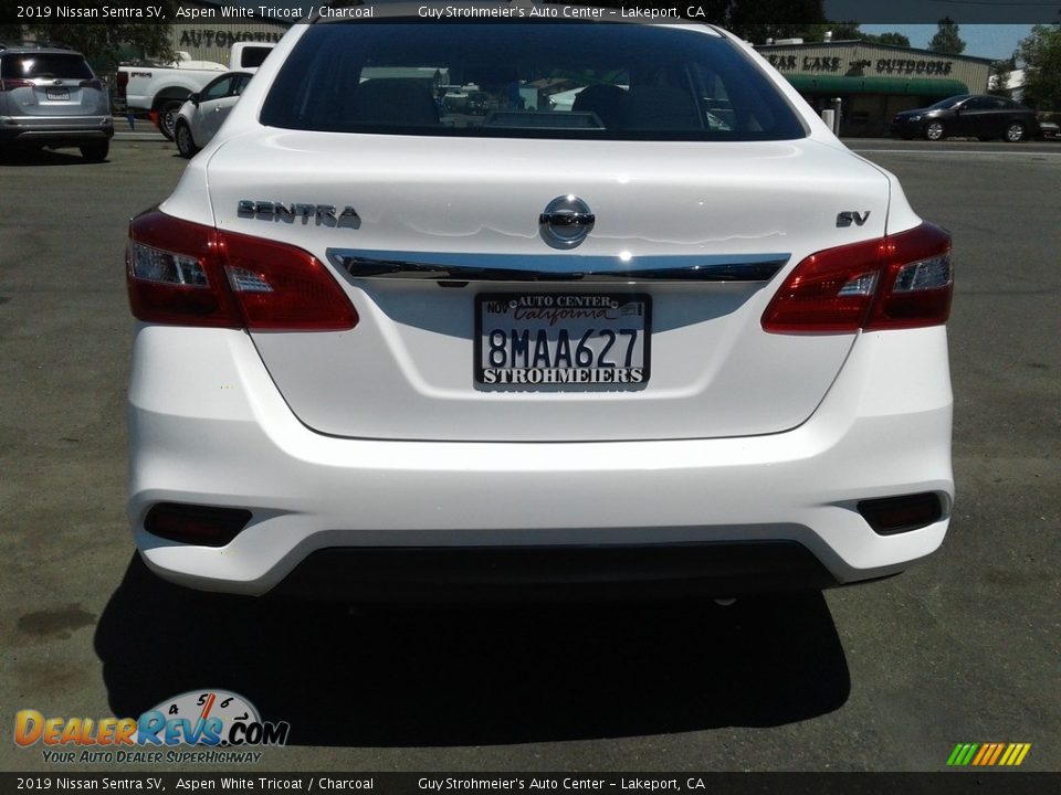 2019 Nissan Sentra SV Aspen White Tricoat / Charcoal Photo #3