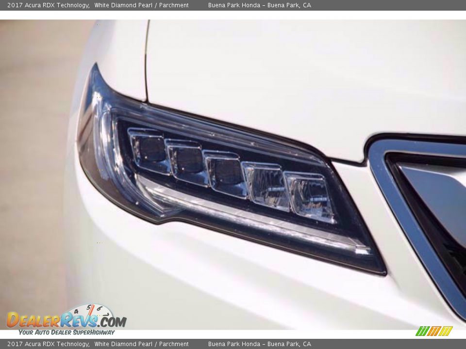 2017 Acura RDX Technology White Diamond Pearl / Parchment Photo #8
