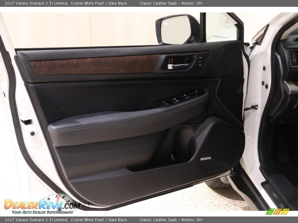 2017 Subaru Outback 2.5i Limited Crystal White Pearl / Slate Black Photo #4