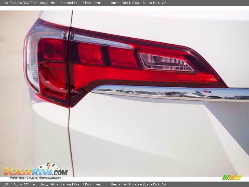 2017 Acura RDX Technology White Diamond Pearl / Parchment Photo #12