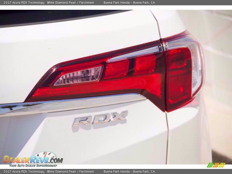 2017 Acura RDX Technology White Diamond Pearl / Parchment Photo #13