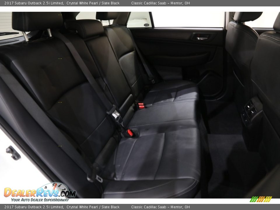 2017 Subaru Outback 2.5i Limited Crystal White Pearl / Slate Black Photo #15