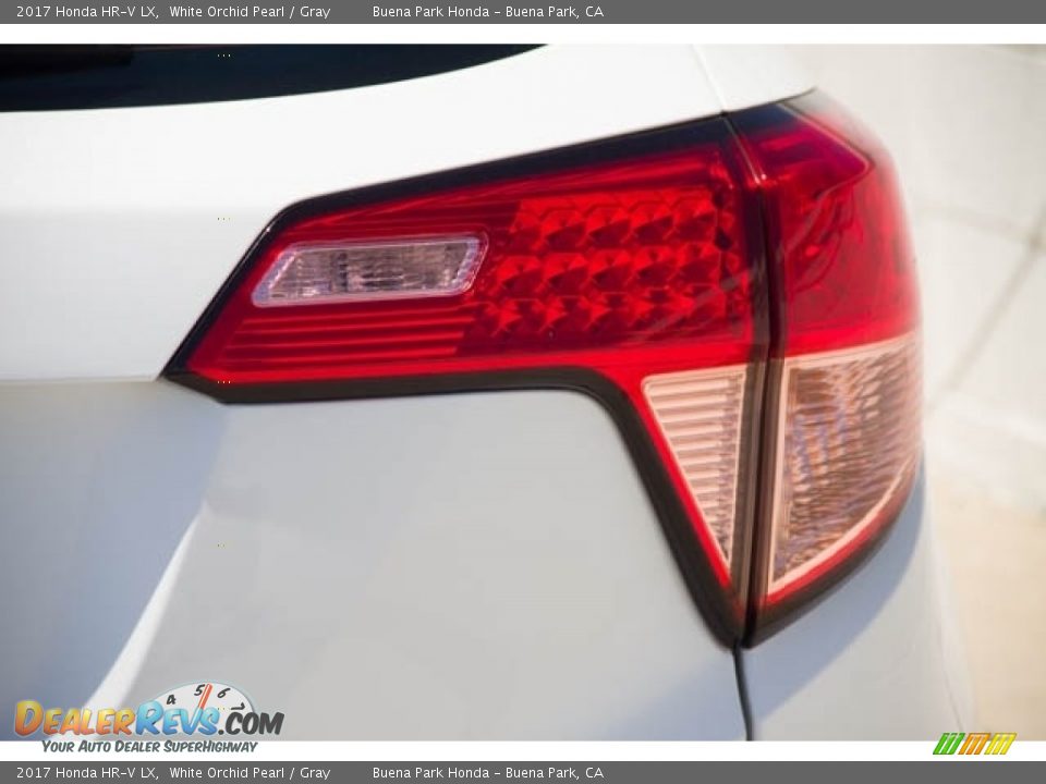 2017 Honda HR-V LX White Orchid Pearl / Gray Photo #13