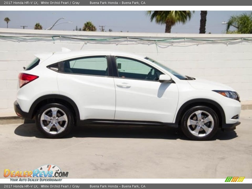 2017 Honda HR-V LX White Orchid Pearl / Gray Photo #14