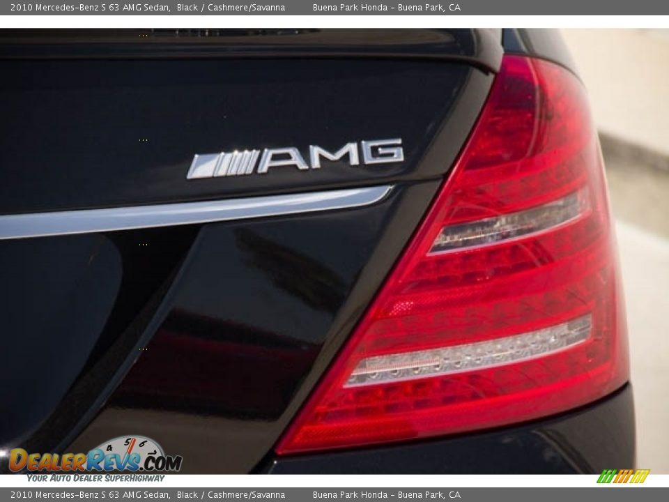 2010 Mercedes-Benz S 63 AMG Sedan Black / Cashmere/Savanna Photo #11