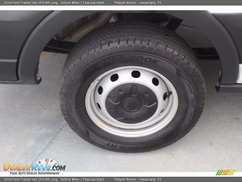 2019 Ford Transit Van 250 MR Long Oxford White / Charcoal black Photo #11