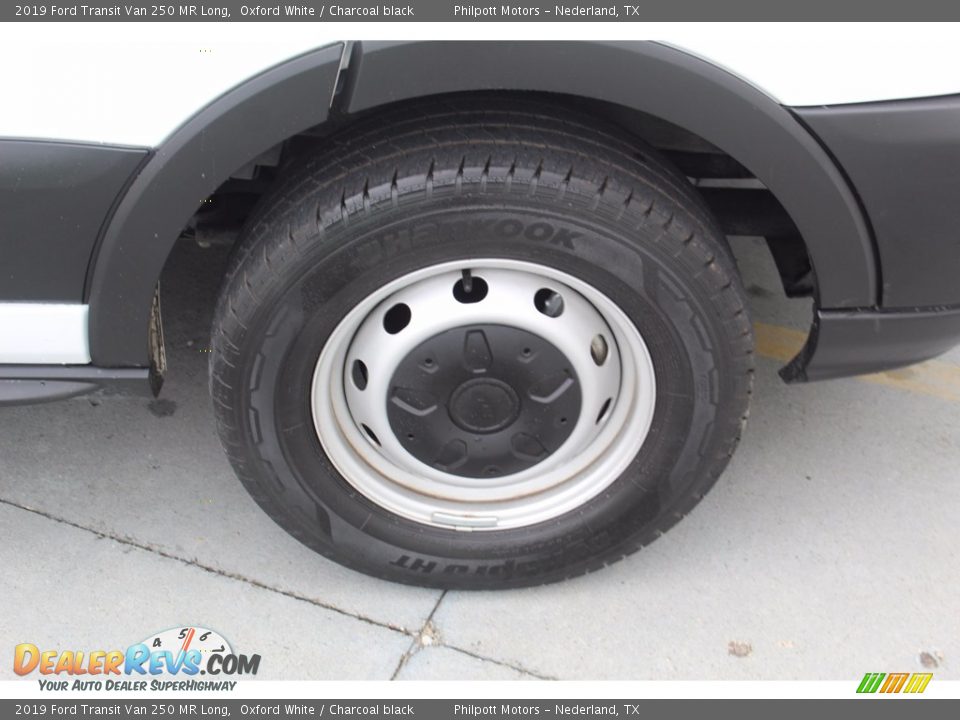 2019 Ford Transit Van 250 MR Long Oxford White / Charcoal black Photo #12