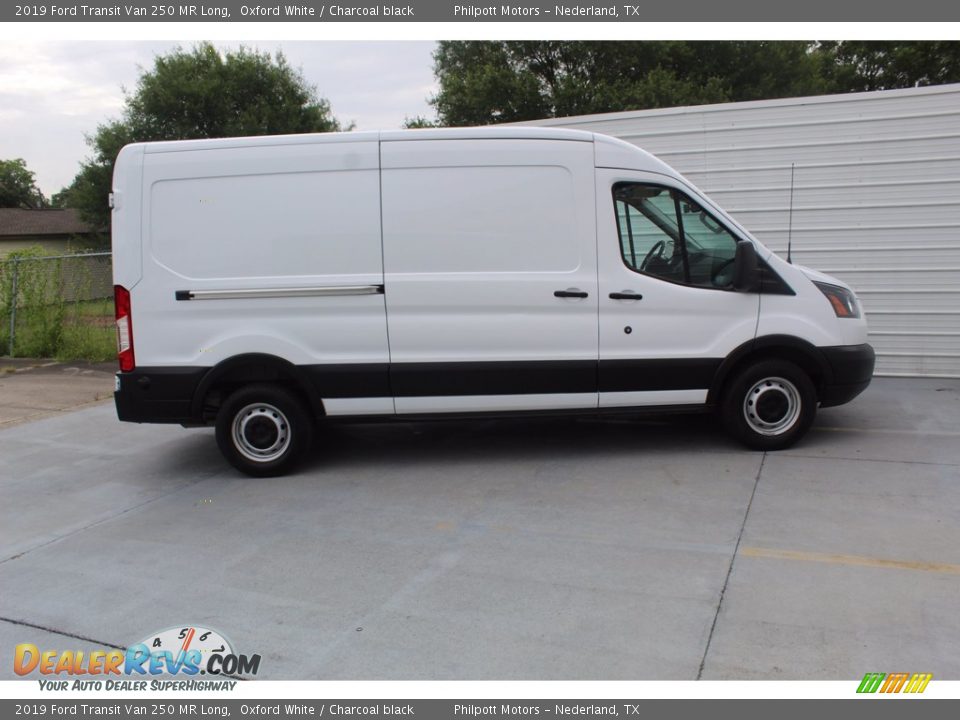 2019 Ford Transit Van 250 MR Long Oxford White / Charcoal black Photo #13