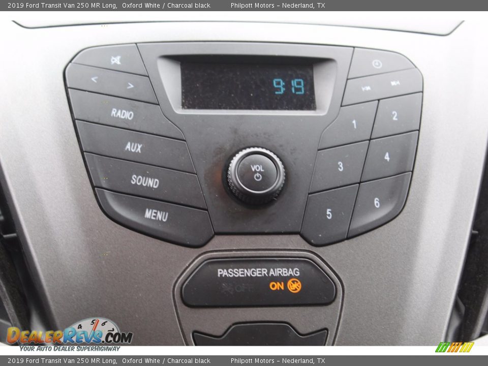 2019 Ford Transit Van 250 MR Long Oxford White / Charcoal black Photo #19