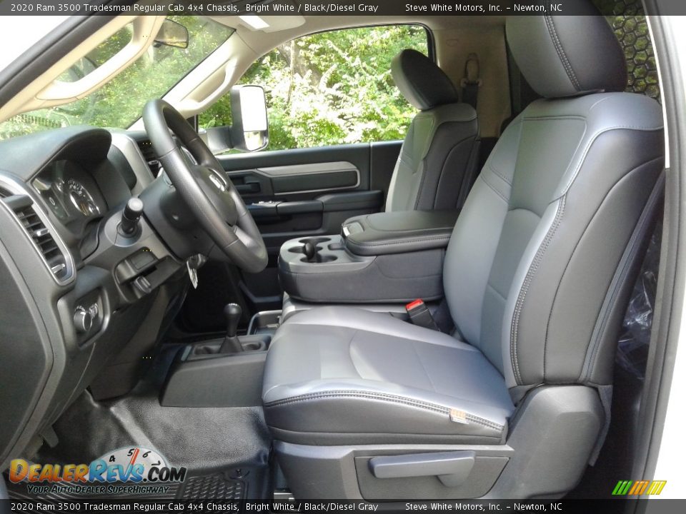 2020 Ram 3500 Tradesman Regular Cab 4x4 Chassis Bright White / Black/Diesel Gray Photo #11