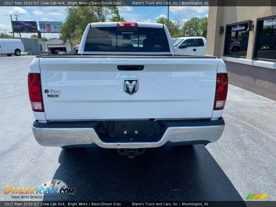 2017 Ram 1500 SLT Crew Cab 4x4 Bright White / Black/Diesel Gray Photo #4