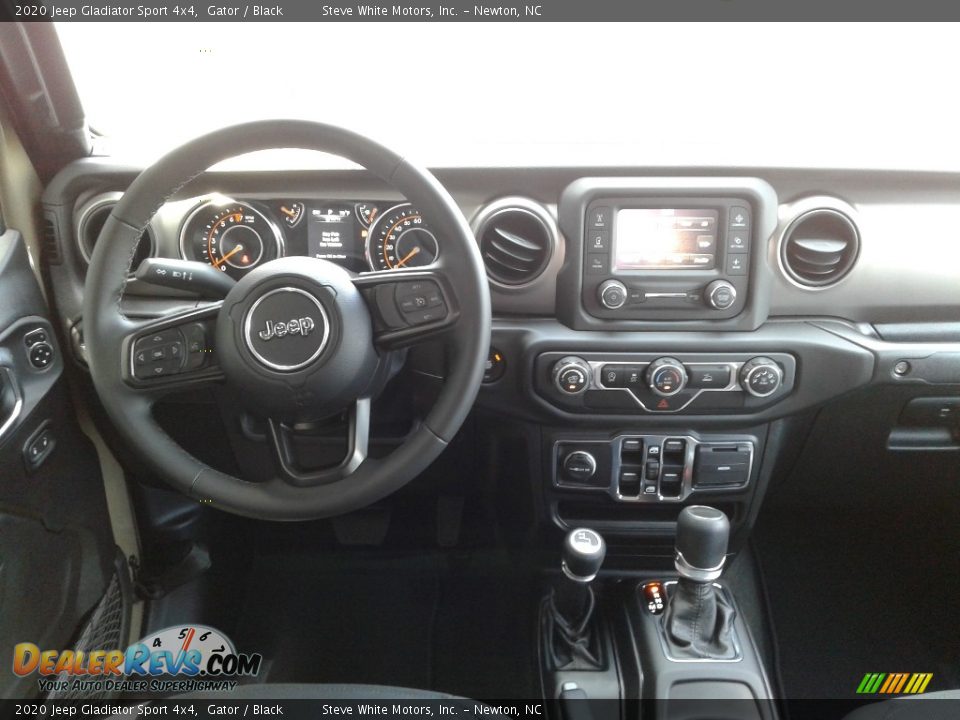 2020 Jeep Gladiator Sport 4x4 Gator / Black Photo #18