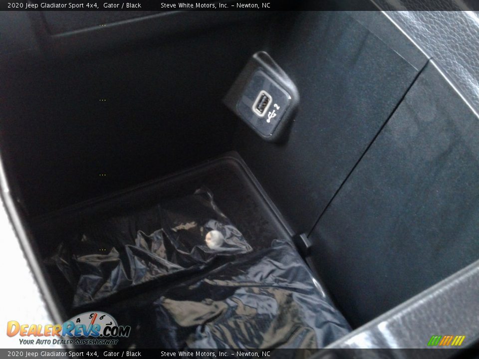 2020 Jeep Gladiator Sport 4x4 Gator / Black Photo #26