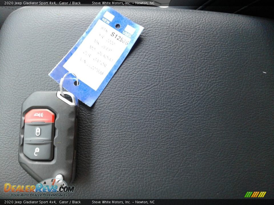 2020 Jeep Gladiator Sport 4x4 Gator / Black Photo #28