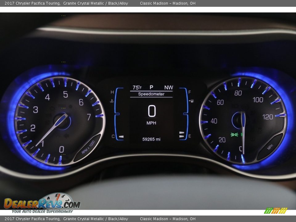 2017 Chrysler Pacifica Touring Granite Crystal Metallic / Black/Alloy Photo #8